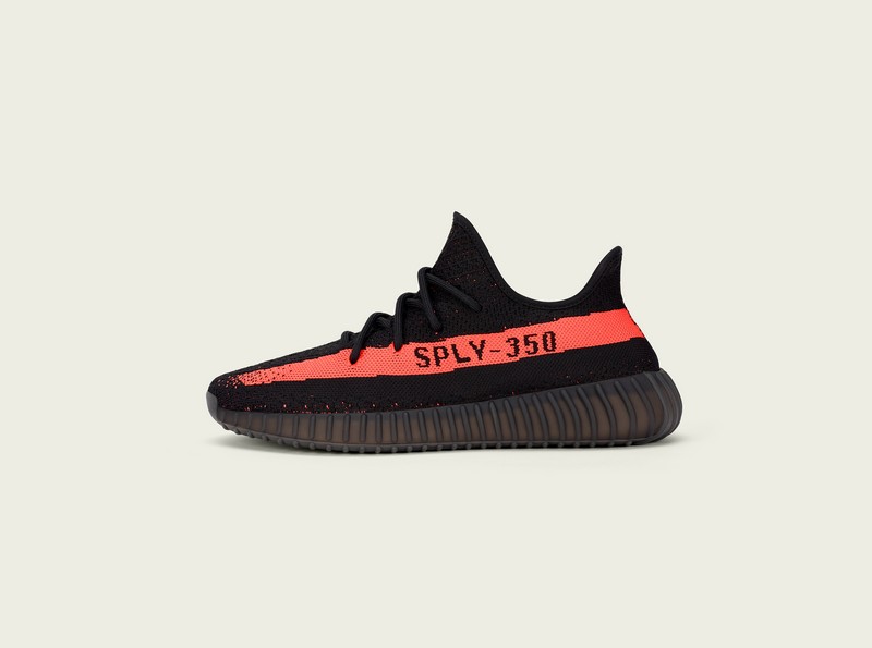 adidas plus KANYE WEST simultaneously release three YEEZY BOOST 350 V2 styles 